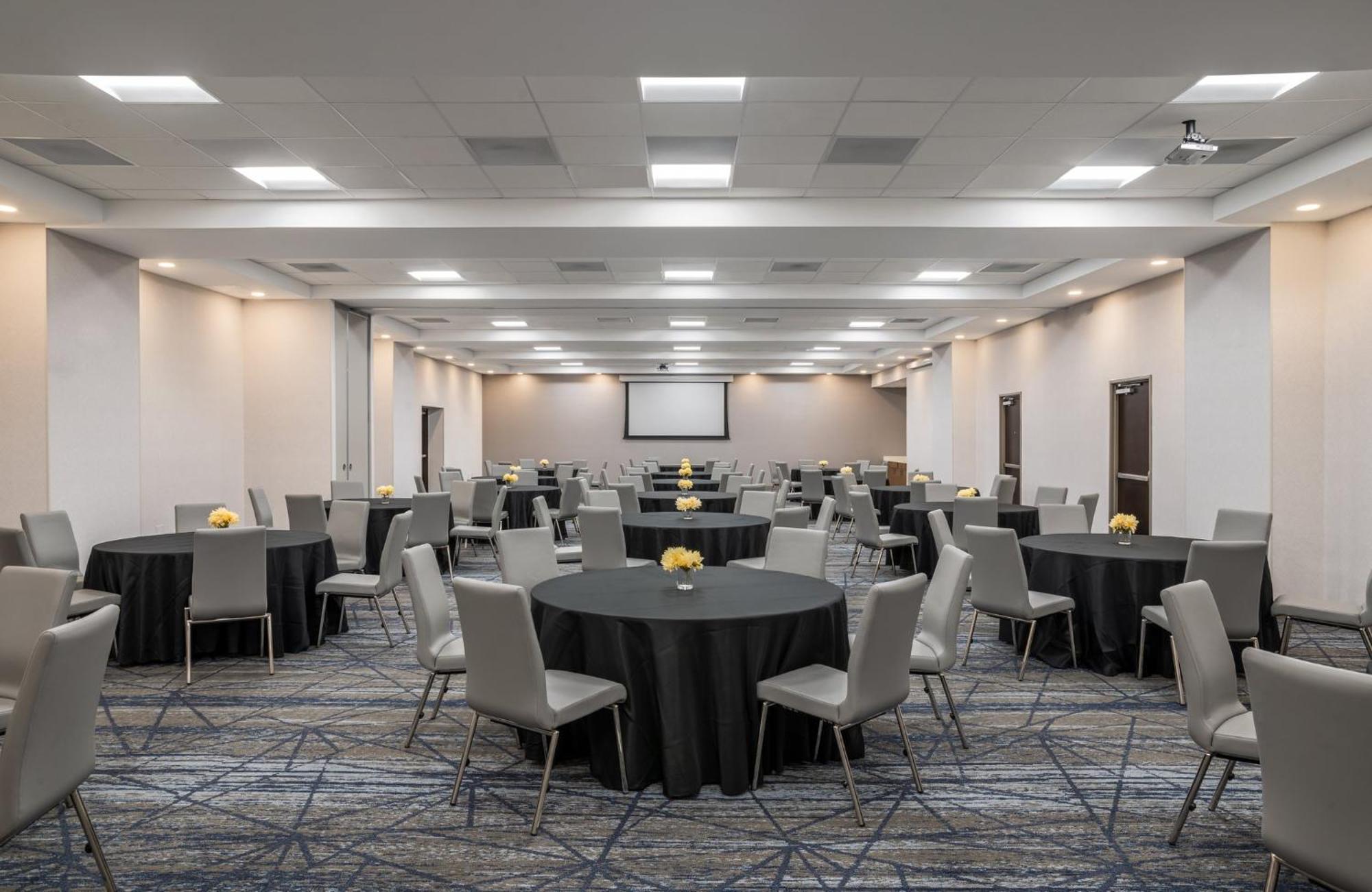 Holiday Inn Express Richmond By Ihg Exteriér fotografie