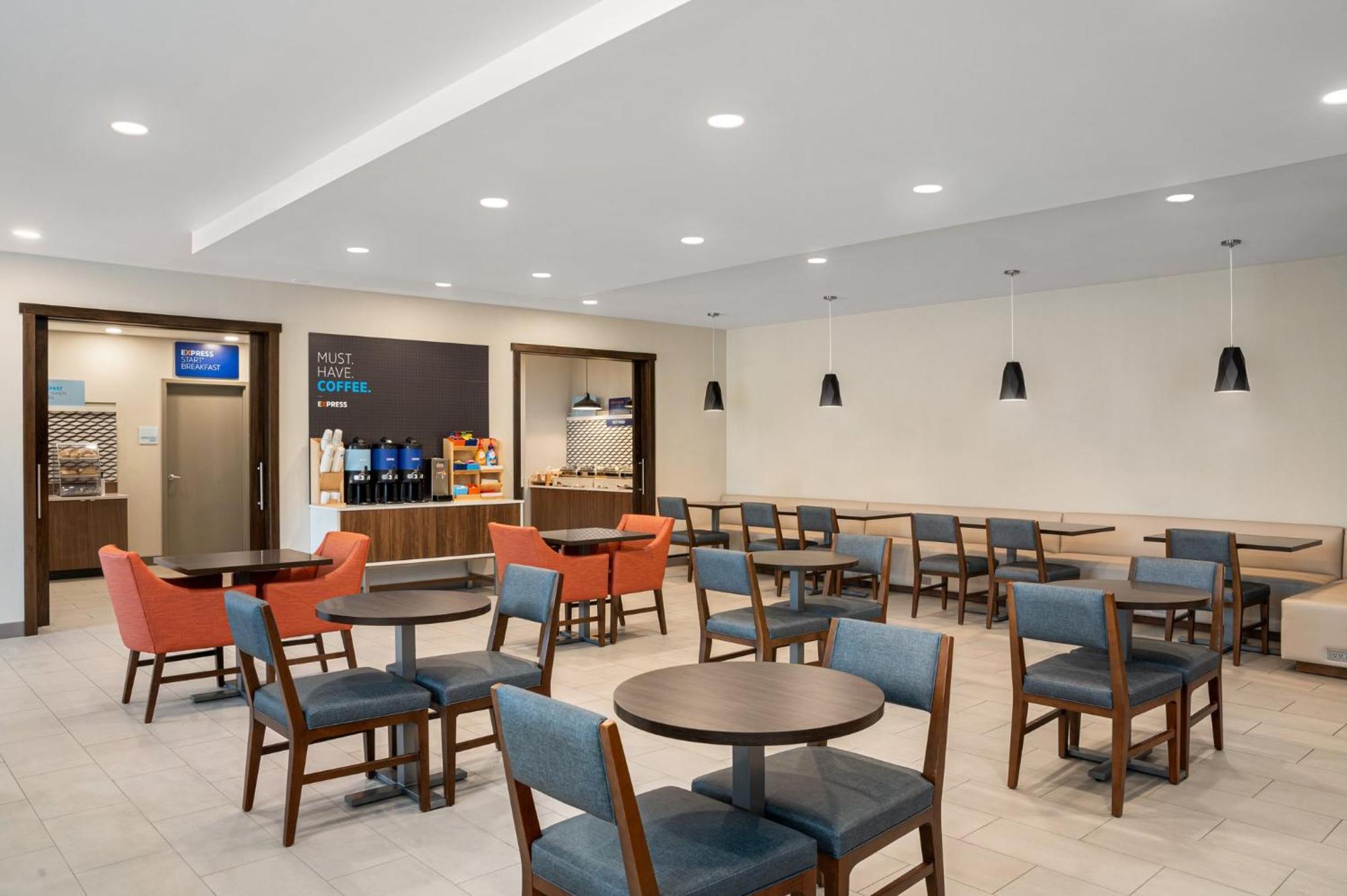 Holiday Inn Express Richmond By Ihg Exteriér fotografie