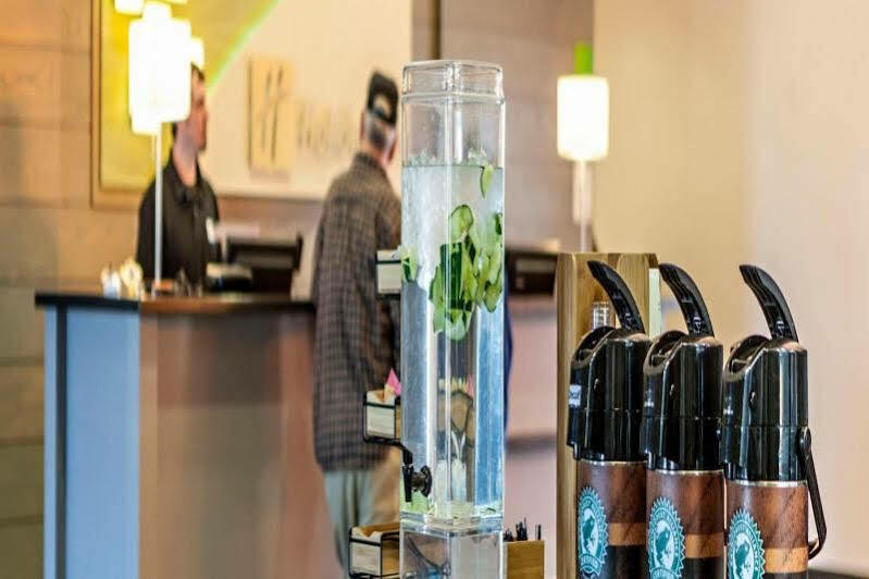 Holiday Inn Express Richmond By Ihg Exteriér fotografie